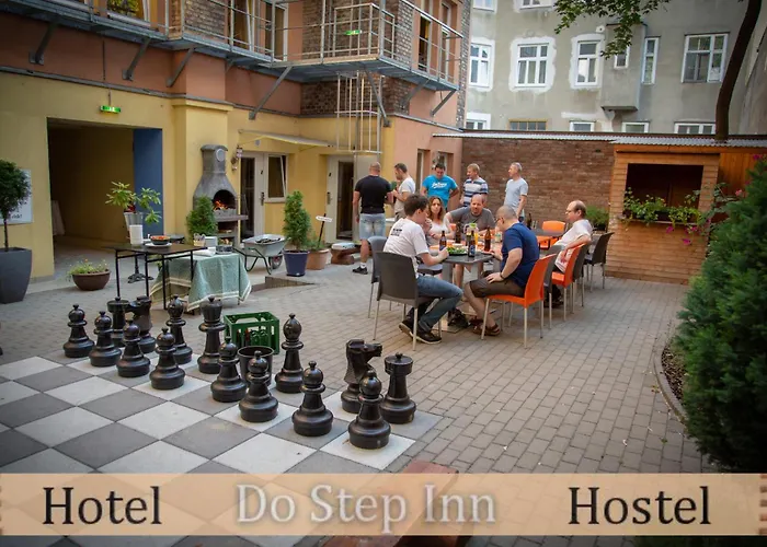 Do Step Inn Home - Hotel&Hostel Wenen